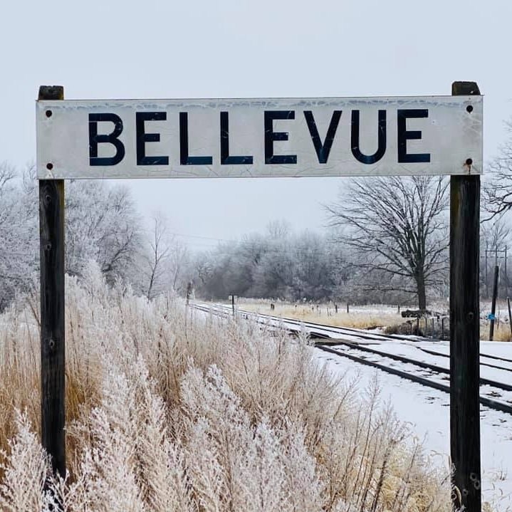 The Bellevue sign, during winter and the snow!